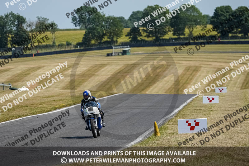 cadwell park;cadwell park photographs;cadwell trackday photographs;enduro digital images;event digital images;eventdigitalimages;peter wileman photography;racing digital images;trackday digital images;trackday photos